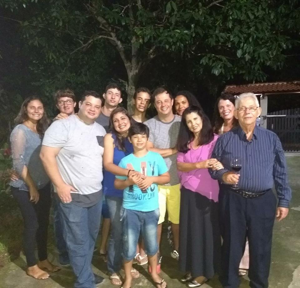 Família Lindenberg dos Santos 👩‍👦‍👦👨‍👧em festa!