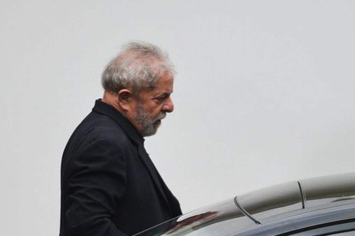 Condenado Lula a 12 anos de prisão