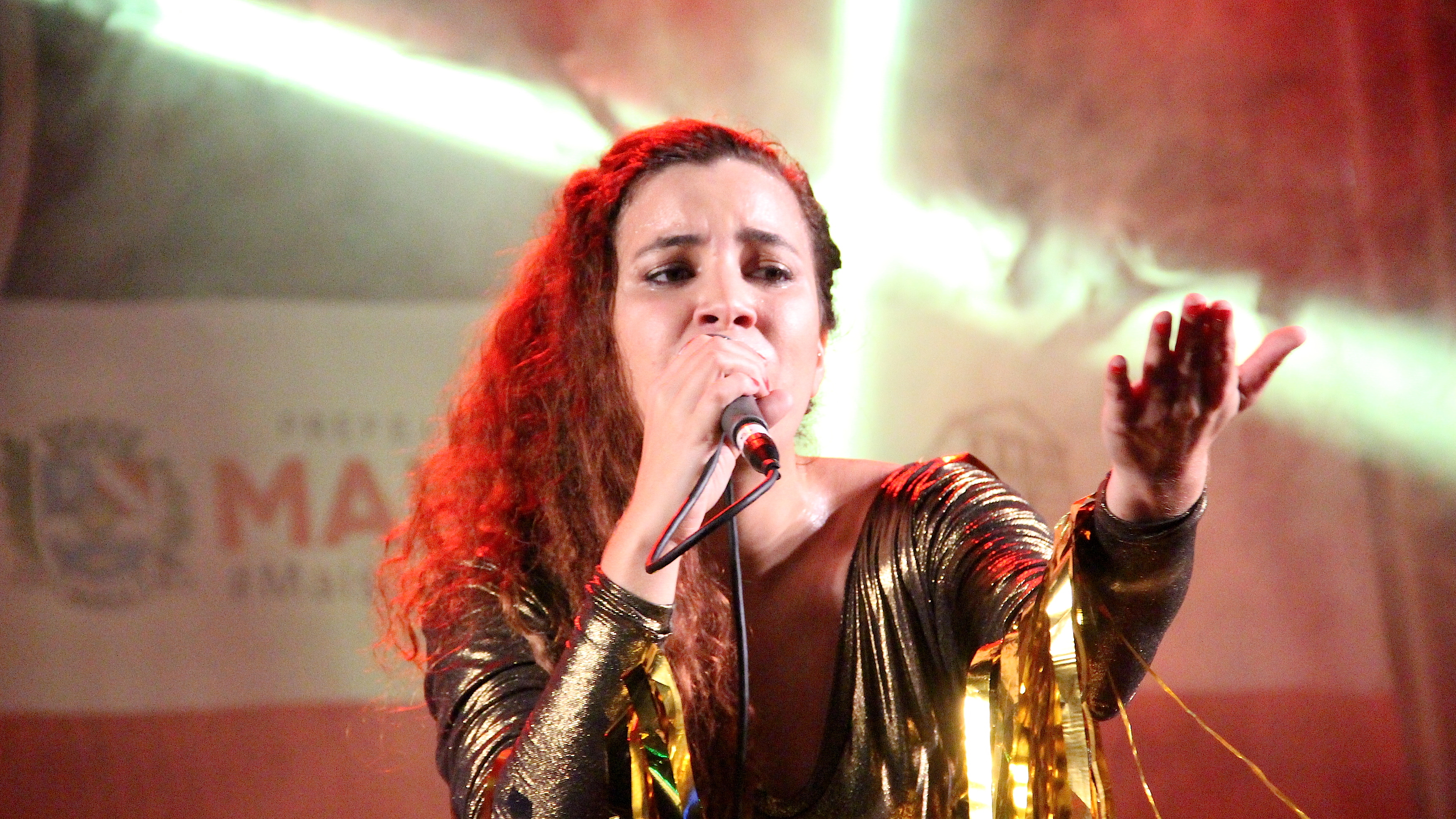 Aumenta que Maricá é rock and roll Roberta Canto Cego