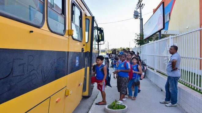 Alunos da rede municipal terão aulas remotas