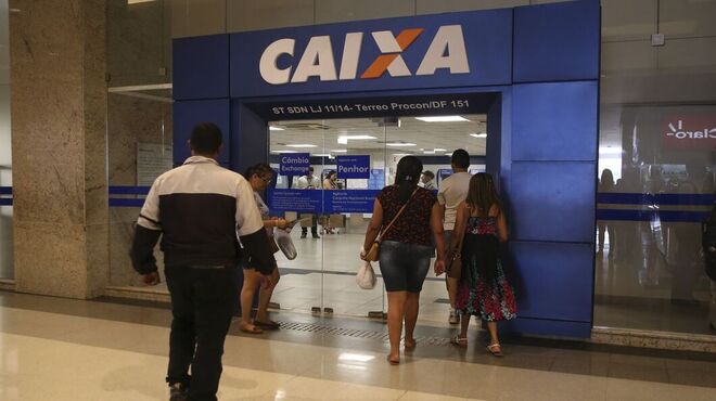 Caixa paga abono salarial para nascidos em setembro