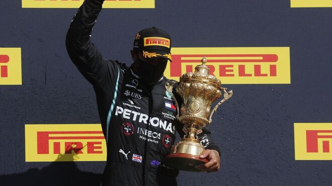 Mesmo com pneu furado, Hamilton vence GP da Inglaterra