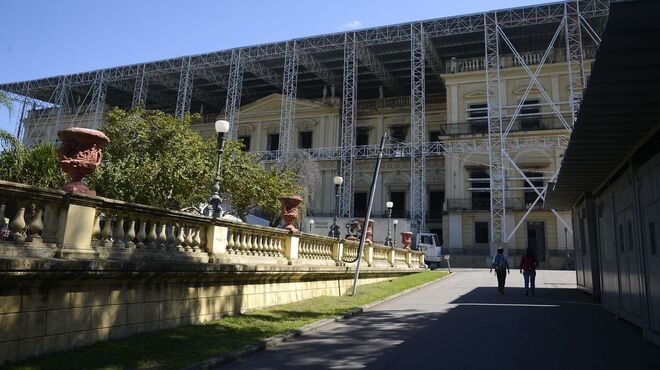 UFRJ recebe reforço R$ 20 milhões da Alerj para reconstrução do Museu Nacional