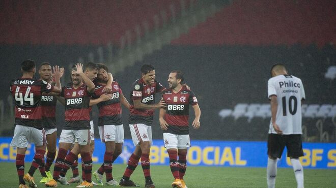 Flamengo vence Athletico-PR por 3 a 1 no domingo