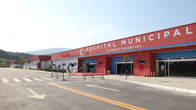 Hospital Dr. Ernesto Che Guevara ganha Memorial da Luta contra a Covid-19
