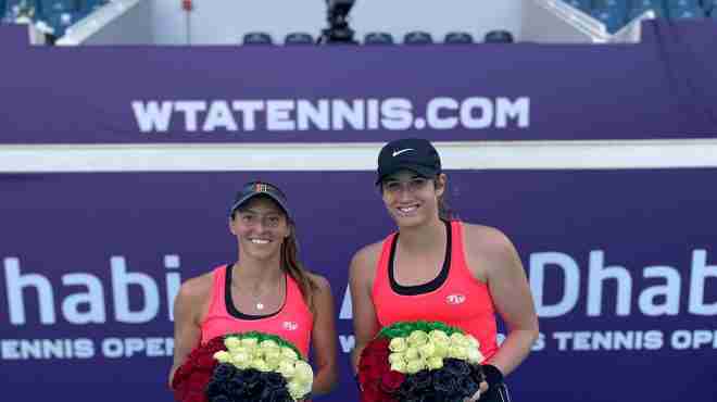 Final em Abu Dhabi Stefani e Carter são vice-campeãs do WTA 500