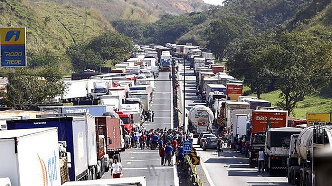 abastecimento de ônibus