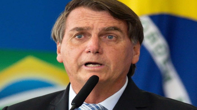 Em pronunciamento, Bolsonaro mente sobre ações do governo e diz que 2021 será o ano da vacinação