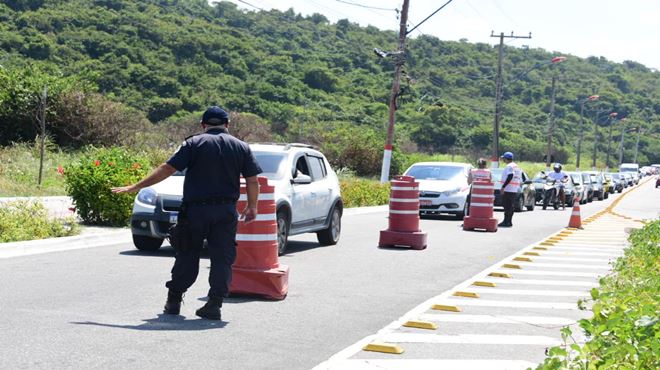 Barreiras abordaram mais de 57 mil veículos no período de restrição sanitária