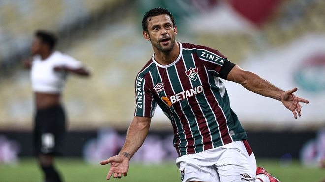 Jogando no Maracanã, Fluminense derrota o Bragantino por 2 a 0