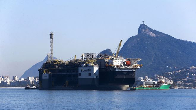 Painel da produção de petróleo mostra recorde da Bacia de Santos
