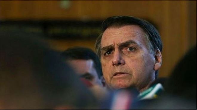 Bolsonaro estimula apoiadores a hostilizarem trabalhadoras da imprensa, denuncia Fenaj