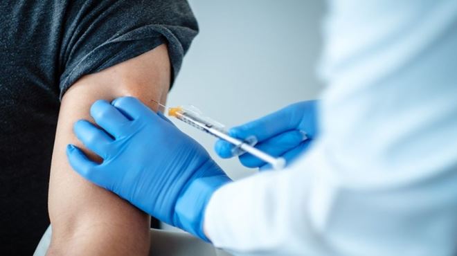 CGU aponta sobrepreço em compra de diluente para vacinas da Pfizer