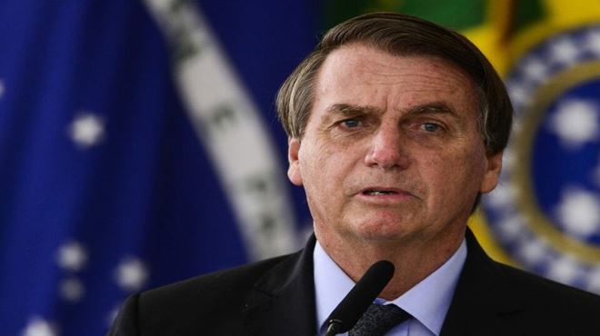 ‘Quem tomou Coronavac está morrendo’, diz Bolsonaro, mas realidade é outra