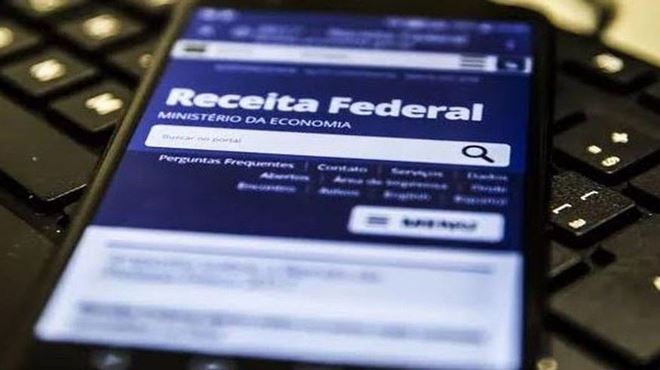 Receita Federal abre consulta a novo lote de restituição nesta terça-feira