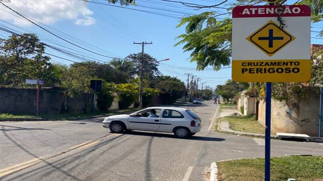 Cruzamentos e uso do cinto de segurança