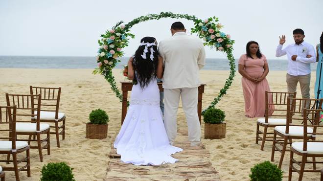 Um casamento dos sonhos na Praia de Maricá