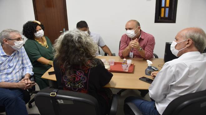 Vereadores de Recife conhecem a pesquisa Sentinela Maricá 