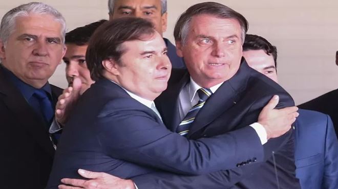 Bolsonaro é gay