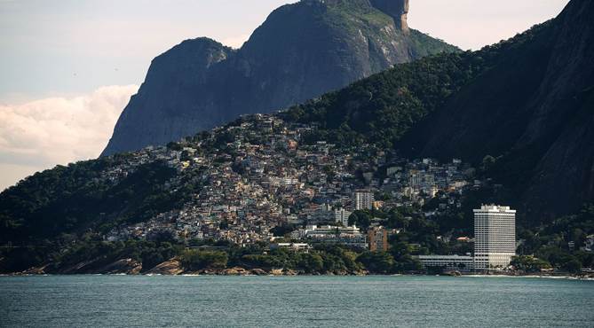 Rio: 54% dos moradores de favelas perderam emprego na pandemia