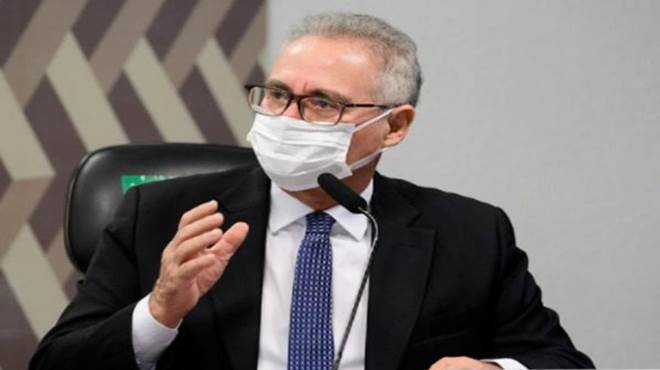 ‘Já temos 11 crimes de Bolsonaro e vários agravantes’, diz Renan sobre relatório final da CPI