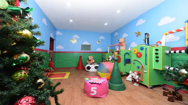 Casa Mágica do Noel oferece experiência que desperta os sentidos de crianças e adultos