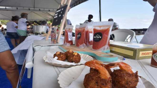 Feira de Jacaroá incentiva à saúde com alimentos naturais