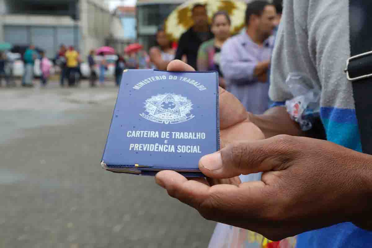 Maricá cria 220 novas vagas de emprego por carteira assinada em janeiro