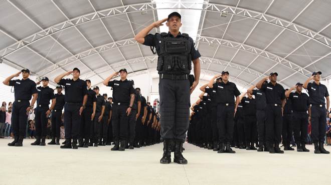 Maricá realiza formatura de 175 novos guardas municipais