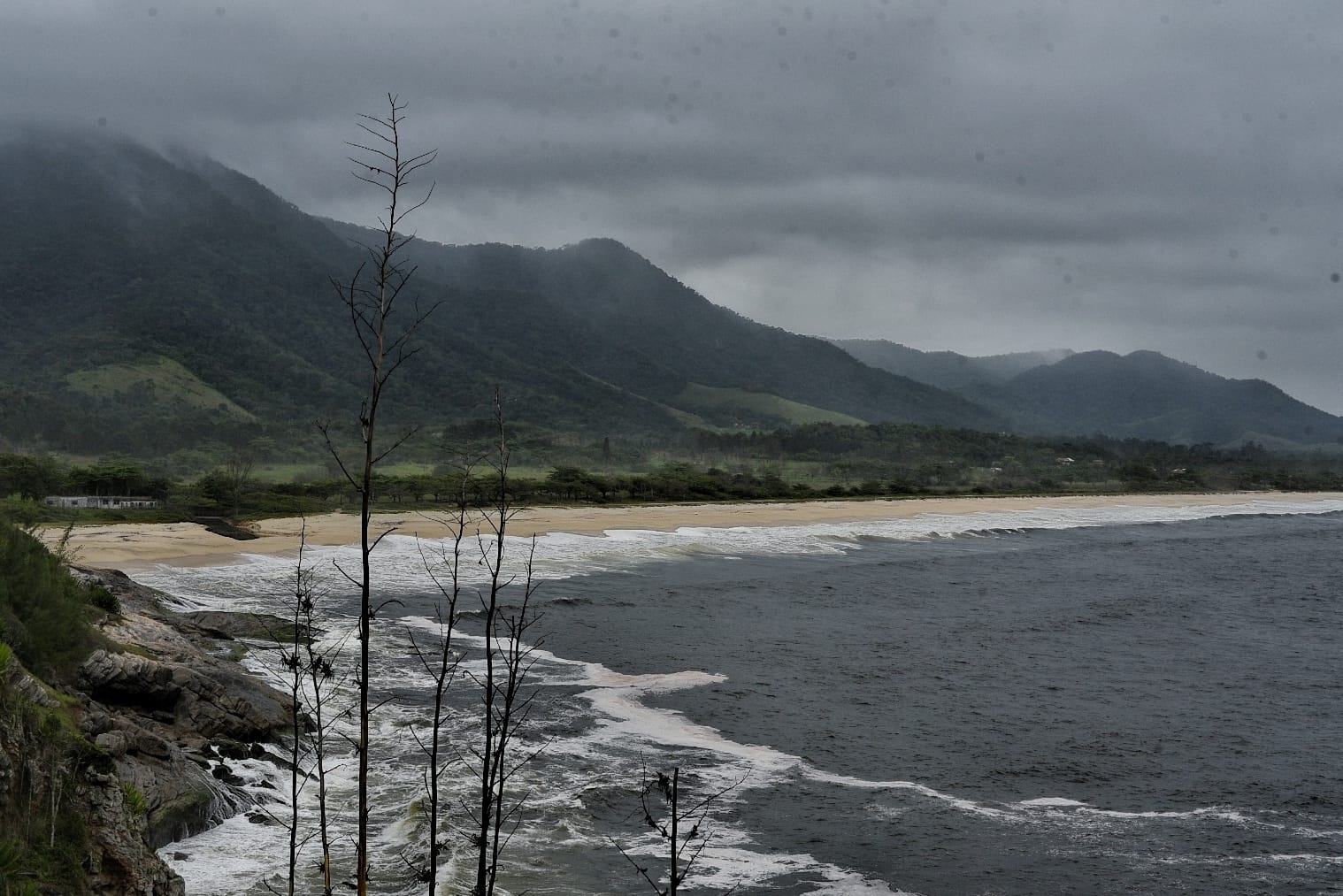 Semana começa com previsão de chuva em Maricá