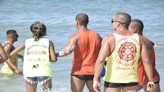 Projeto “Marola Certa” da Defesa Civil acontece na Praia da Barra neste sábado (14/01)