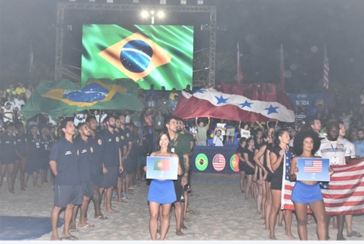 Brasil vence os Estados Unidos na abertura do Global Tour Beach Handball, em Maricá