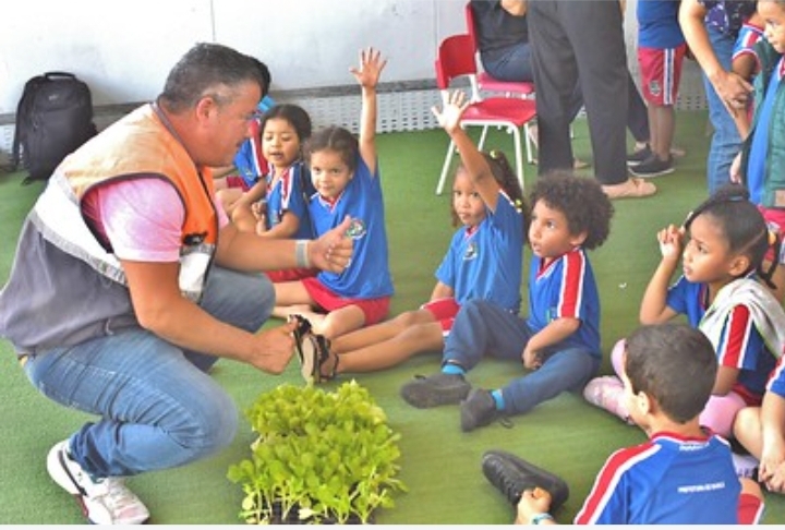 ‘Quintal Sustentável’ chega à escola do ‘Minha Casa, Minha Vida’ de Itaipuaçu