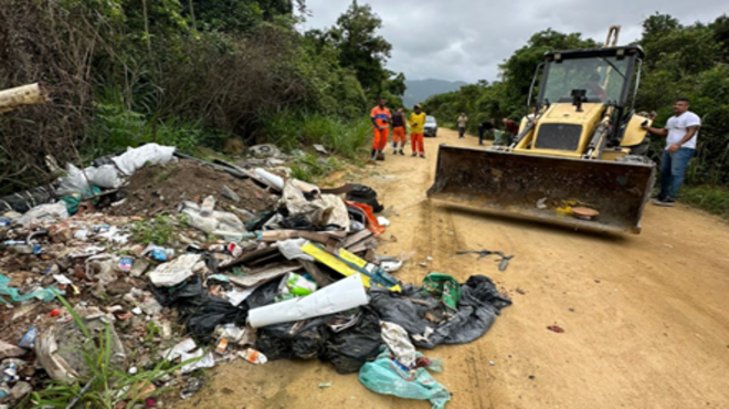 MARAEY e SOMAR realizam ação de limpeza na Restinga de Maricá