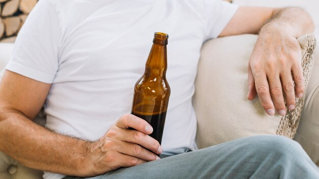 Álcool é indispensável para você? Veja a influência do seu consumo para a saúde masculina