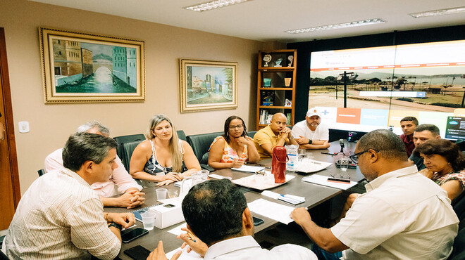 Prefeitura se reúne com representantes sindicais da Educação de Maricá