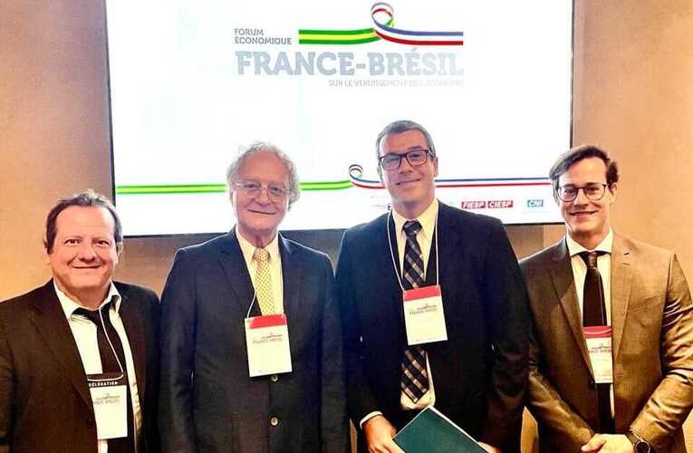 Maricá assina acordo no 8º Fórum Econômico Brasil-França