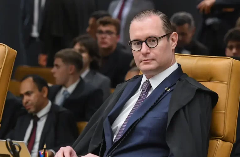 Zanin Suspende Ação sobre Desoneração por 60 Dias