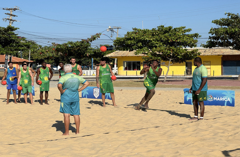 Seleção brasileira de handebol de praia inicia fase de treinos para o Global Tour