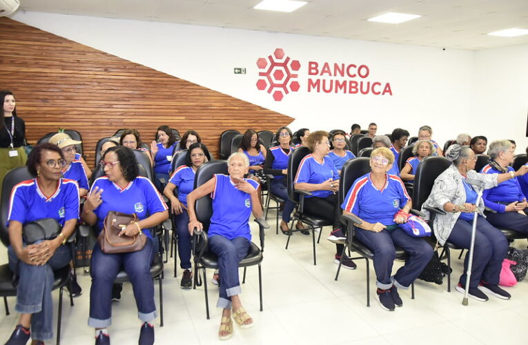 Defesa do Consumidor forma 92 alunos do programa Procon