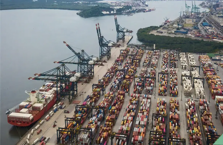 Participação da China nas exportações brasileiras diminuiu este ano