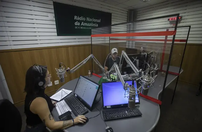 rádio