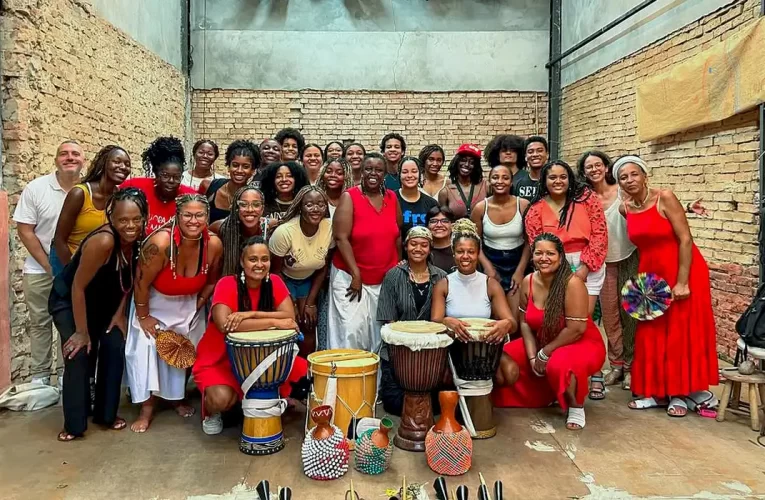 Ilú Oba de Min abre carnaval de rua de SP nesta sexta-feira