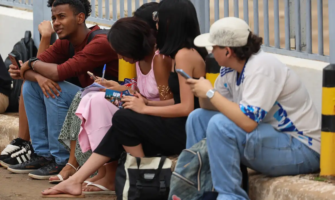 Prazo para recurso do Enem 2025 vai até HOJE (16)