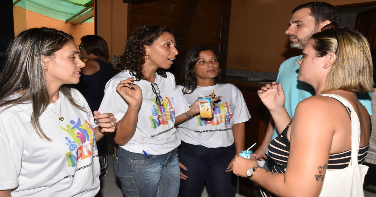 “ser ou estar autista” questão levantada em palestra