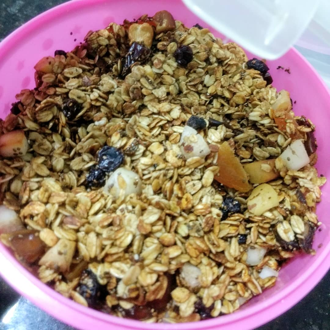 Granola:  simples e saudável. Vamos preparar com Consuelo Gutierrez