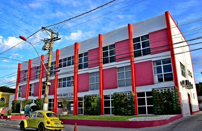 Prefeitura de Maricá: Aberto Edital de concurso público com 603 vagas