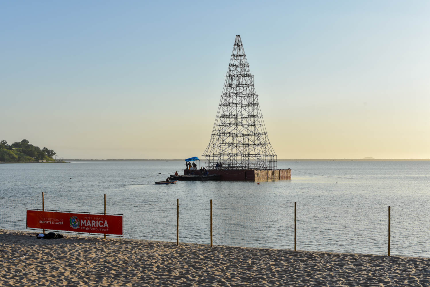 Túnel de Luz e Árvore de Natal novas atrações em Maricá