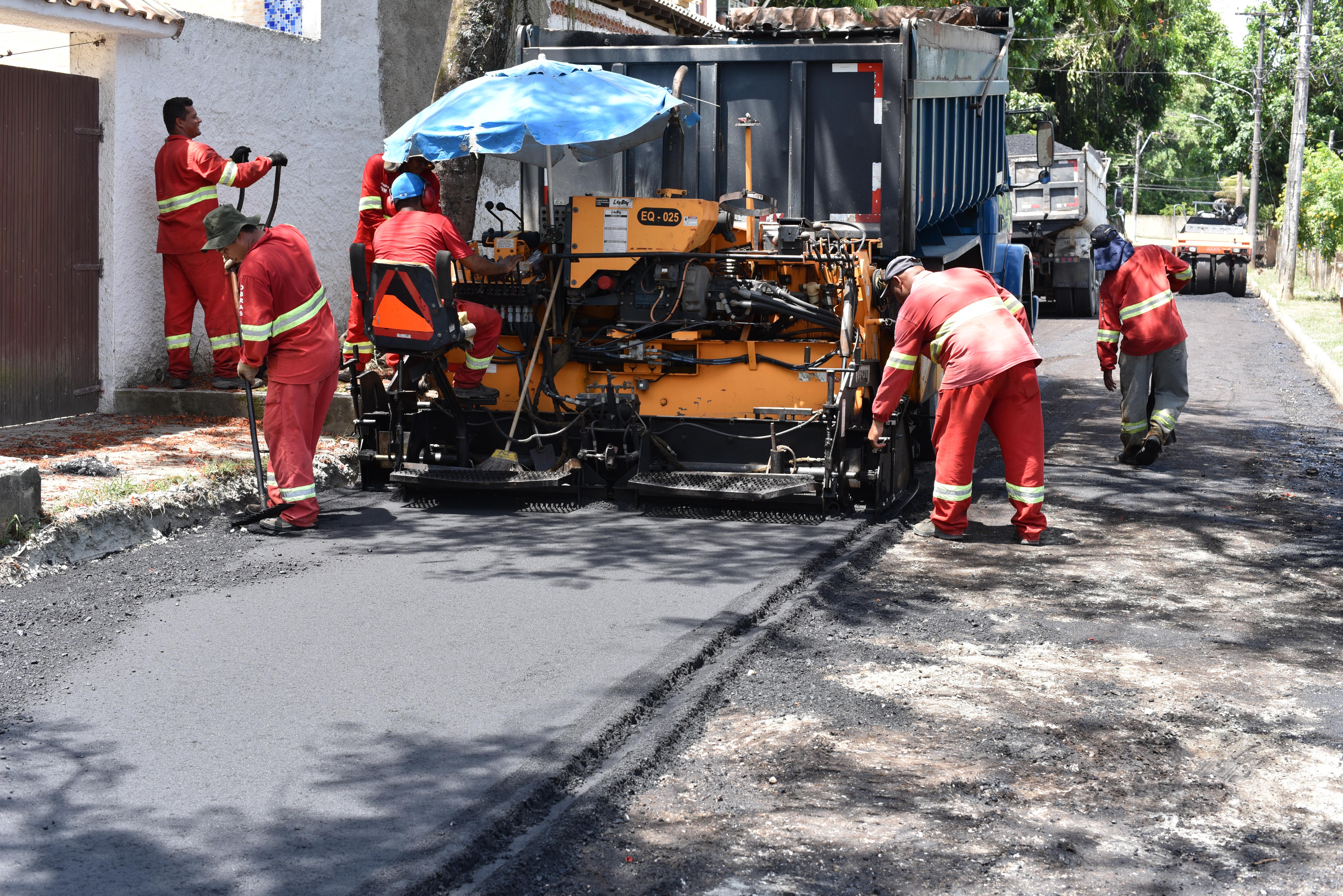 Asfalto em Ponta Grossa, Ponte Preta, Itapeba. Parque Nanci esquecido.