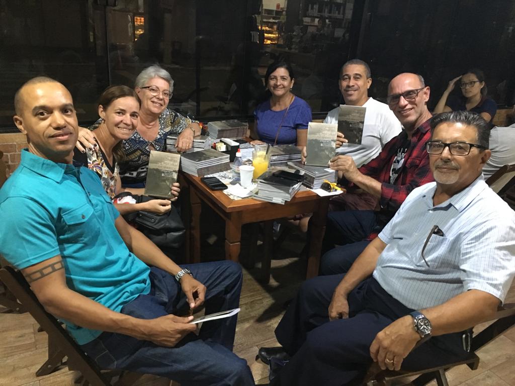 escritores de Maricá GAM